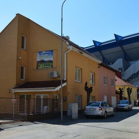 Nerudova Six Hotel Kosice Exterior photo