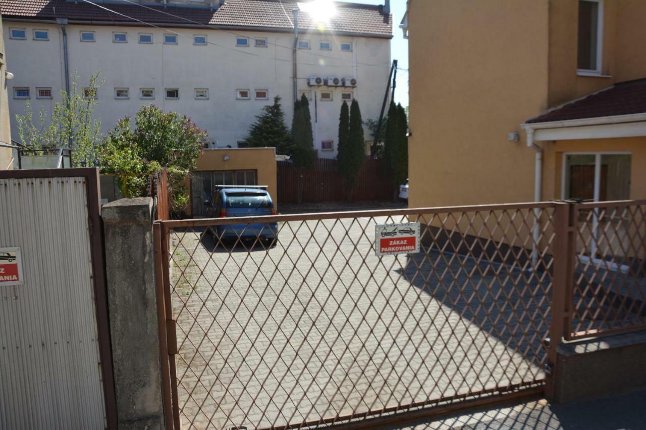 Nerudova Six Hotel Kosice Exterior photo